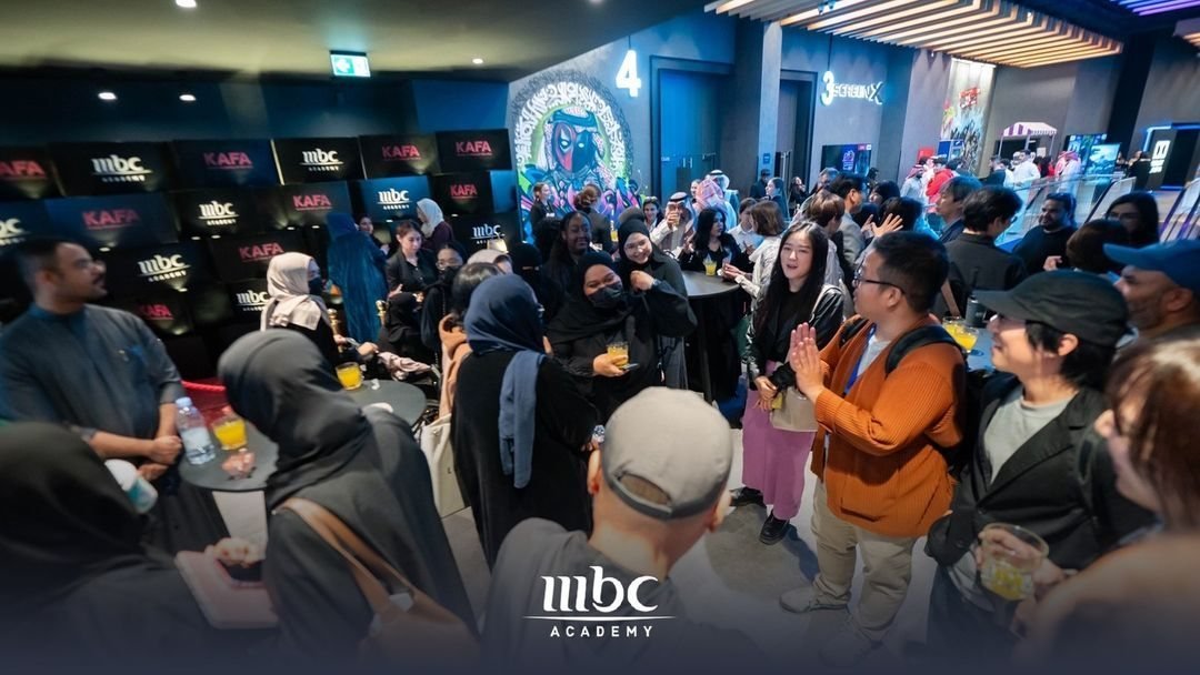 〈콘크리트 유토피아〉 Screening